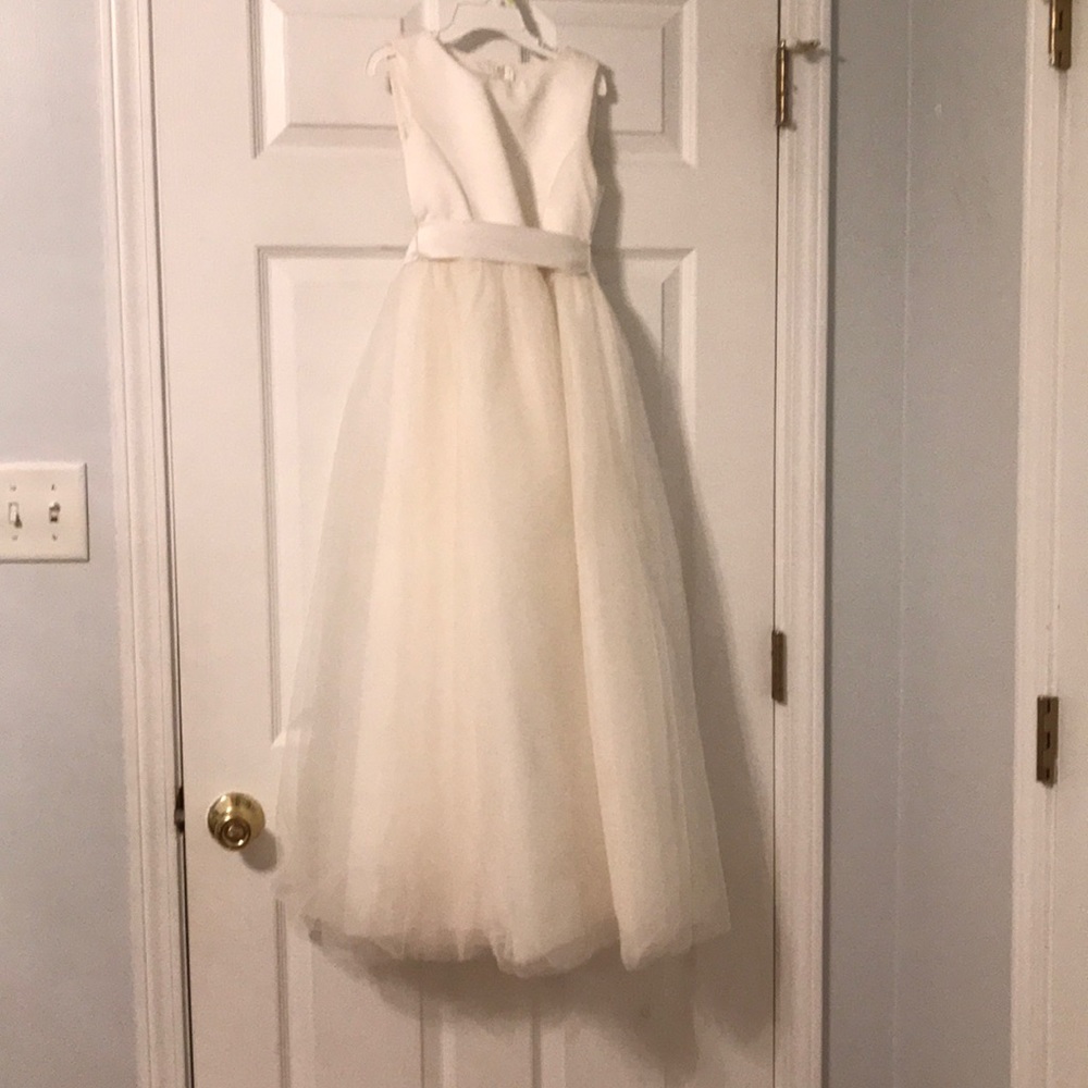 Girls flower girl dress ivory worn once size 8